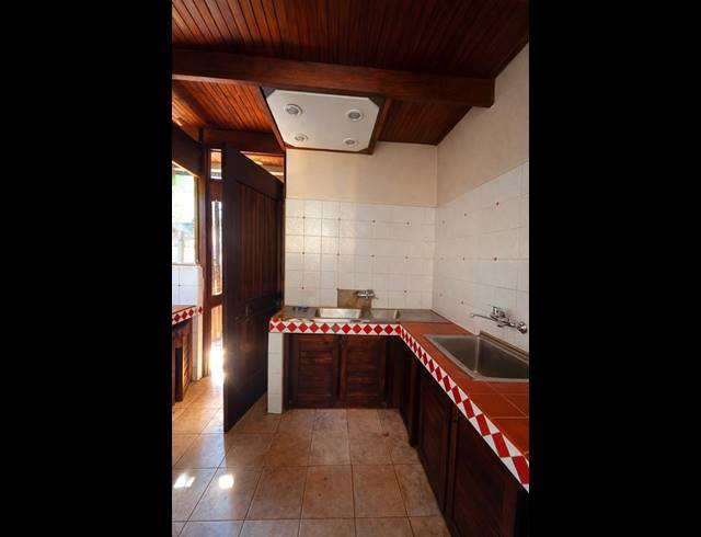 3 BEDROOM HOUSE FOR SALE IN MUCKLENEUK